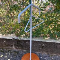 Appendino con base  per camera servomuto