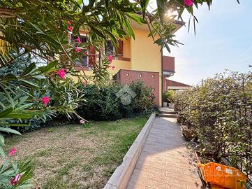 3 LOCALI A BRIGNANO GERA D'ADDA