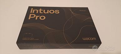 Wacom Intuos Pro Medium con Wacom Pro Pen 3