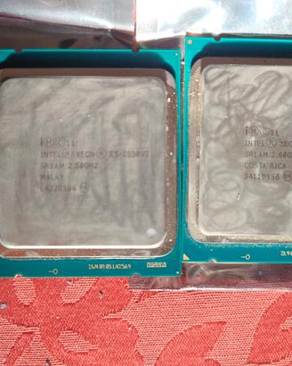 [COPPIA] Intel Xeon E5-2630 v2 - 12 Core Totali