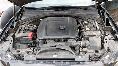 motore Jaguar F pace