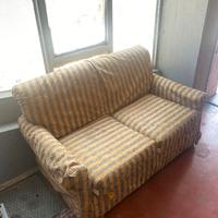 Comodo Divano due posti vintage a righe