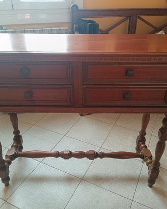 Tavolo consolle in legno in stile classico