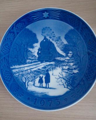 piatto royal Copenhagen 1973 