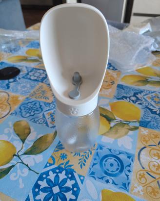 Bottiglia d'acqua portatile per cani e gatti