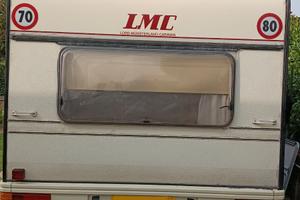 roulotte 4 posti LMC Luxus 450