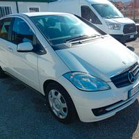 Mercedes-benz A 160 CDI BlueEFFICIENCY Executive