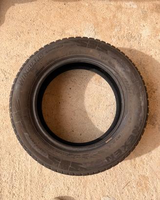 4 ruote macchina Citroen C3