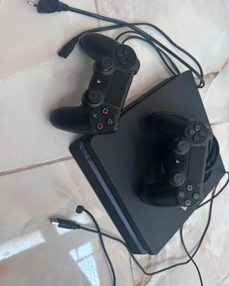 PS4 Slim 1TB nuova originale e completa 0 problemi