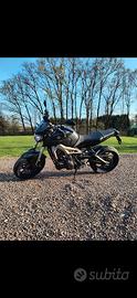 MT 09 (SOLO 12500 KM)