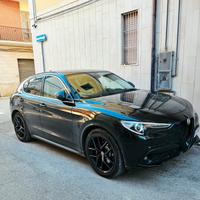 Alfa Romeo Stelvio Ti 2.2 154 kwFull full optional