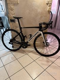 Biciclette GUERCIOTTI Veloce SLR-disc 2025