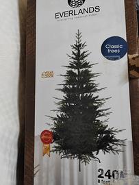 Albero di natale h 240 cm mai usato