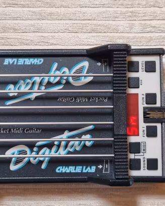 Digitar chitarra midi Charlie La