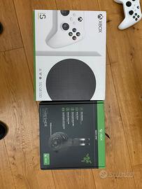 Xbox Series S 512GB + Cuffie Razer