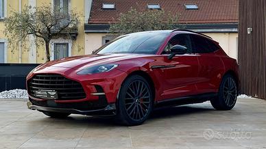 ASTON MARTIN DBX707 4.0 auto