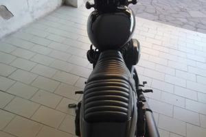 Harley Davidson Street Rod 750