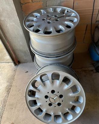 4 cerchioni usati Mercedes-Benz 7Jx18H2