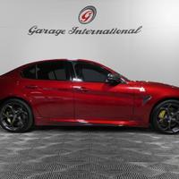Alfa Romeo Giulia 2.9 V6 Bi-Turbo AT8 QV CENT...