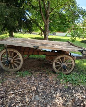 Carro agricolo d'epoca 