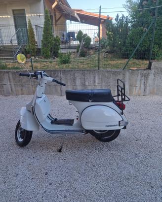 Vespa PX 200 E