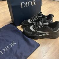 Scarpe sportive nere