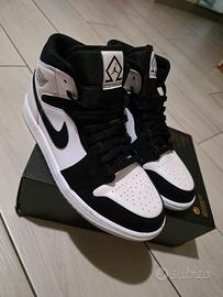 NIKE AIR JORDAN