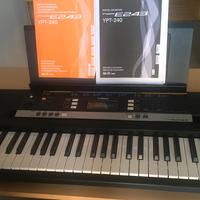 Tastiera YAMAHA PSR-E243
