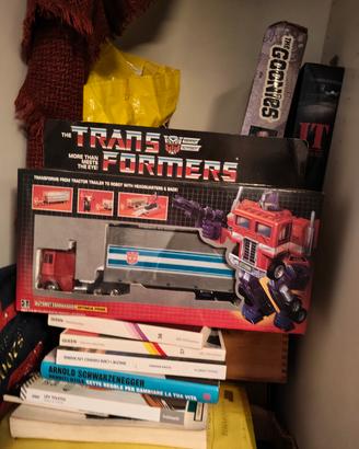 Optimus prime  Hasbro Commander  g1
