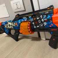 Pistole giocattolo con proiettili di gomma