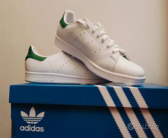 STAN SMITH