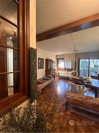 Mira appartamento tre camere