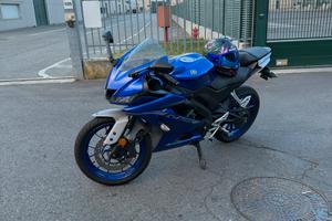 Yamaha YZF R125
