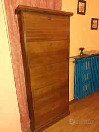 Scarpiera (porta scarpe) in legno, arte povera