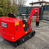 E284 - Escavatore 15 q IHI