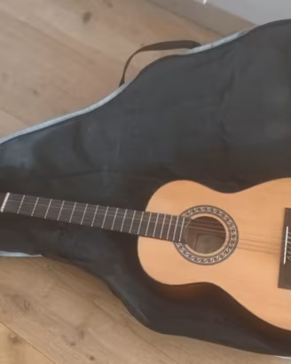 Chitarra Classica con Corde in Nylon + Custodia e 