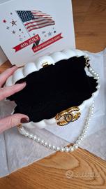 Iconica clutch conchiglia - CHANEL