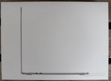 Apple MacBook Air 15,3" M4, 24 GB, 512GB SSD