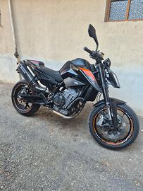 KTM duke 890 2021 black