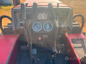 trattore a cingoli  Massey Ferguson 254