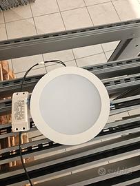 Faretto a LED tondo ad incasso diam. 23cm
