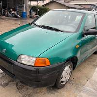 Ricambi usati per Fiat Punto 55 1.1 benz '97