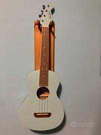 Ukulele Fender tenore
