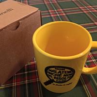 Tazza, mug Feltrinelli IBS gialla con decoro