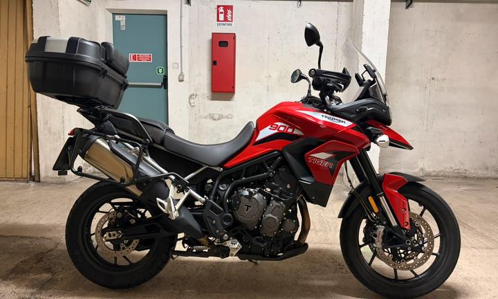 Triumph Tiger 900 GT pro + Borse Laterali