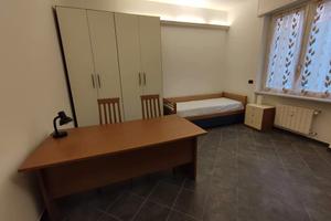 Stanza Dottorandi/Studenti San Fruttuoso GE