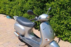 VESPA PIAGGIO ET2 50