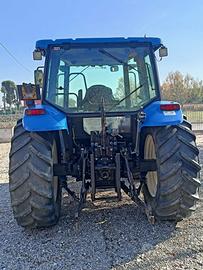 Trattore new holland tl90