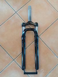 Forcella ammortizzata 28" (700C) disco nuova