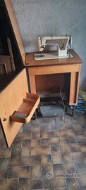 Macchina da cucire Singer